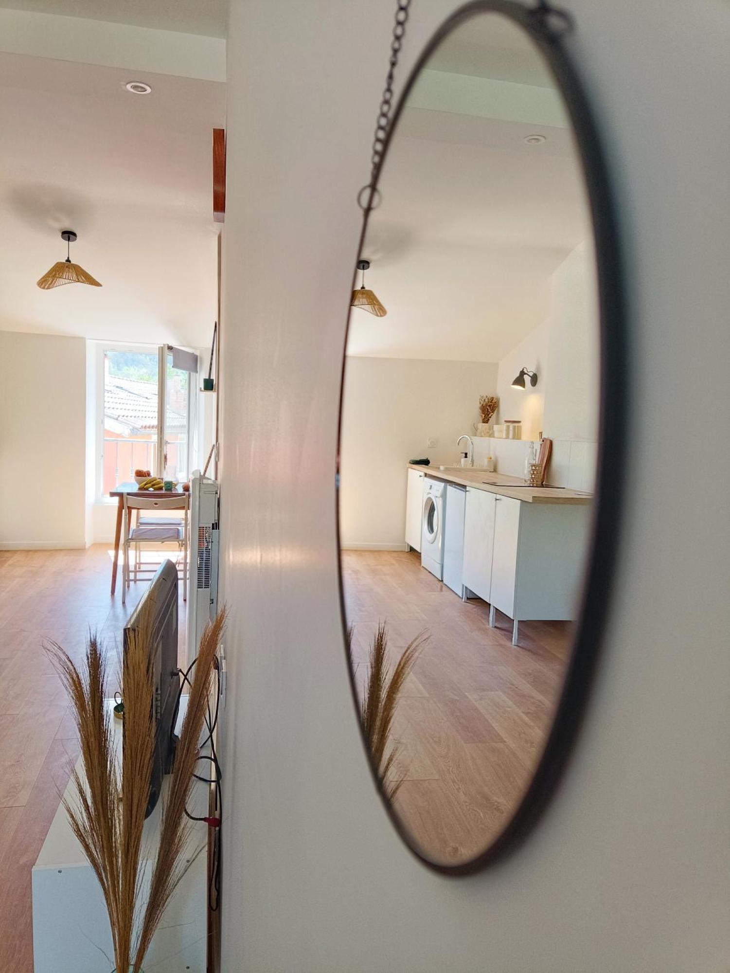 Cosy Studio - Heart Of Millau Luaran gambar